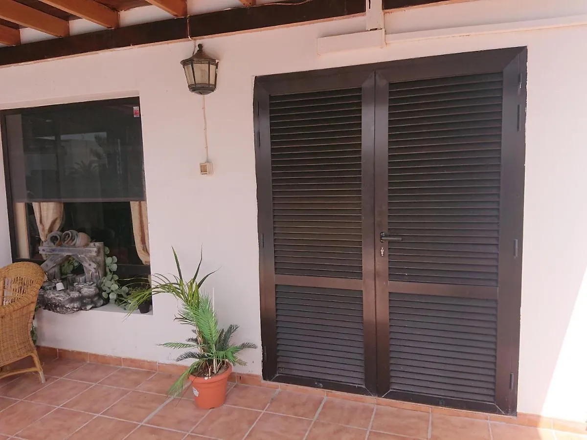 Villa Martha Casa Principal Anexa Playa Blanca  Hébergement de vacances